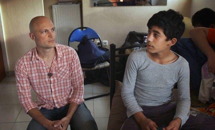 صحفي سويدي ساعد طفل سوري يرفض دعم التلفزيون السويدي لتكاليف المحاكمة