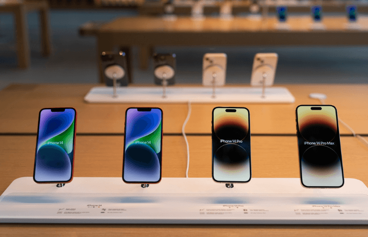 Apple  -iPhone  - تصحيح تلقائي