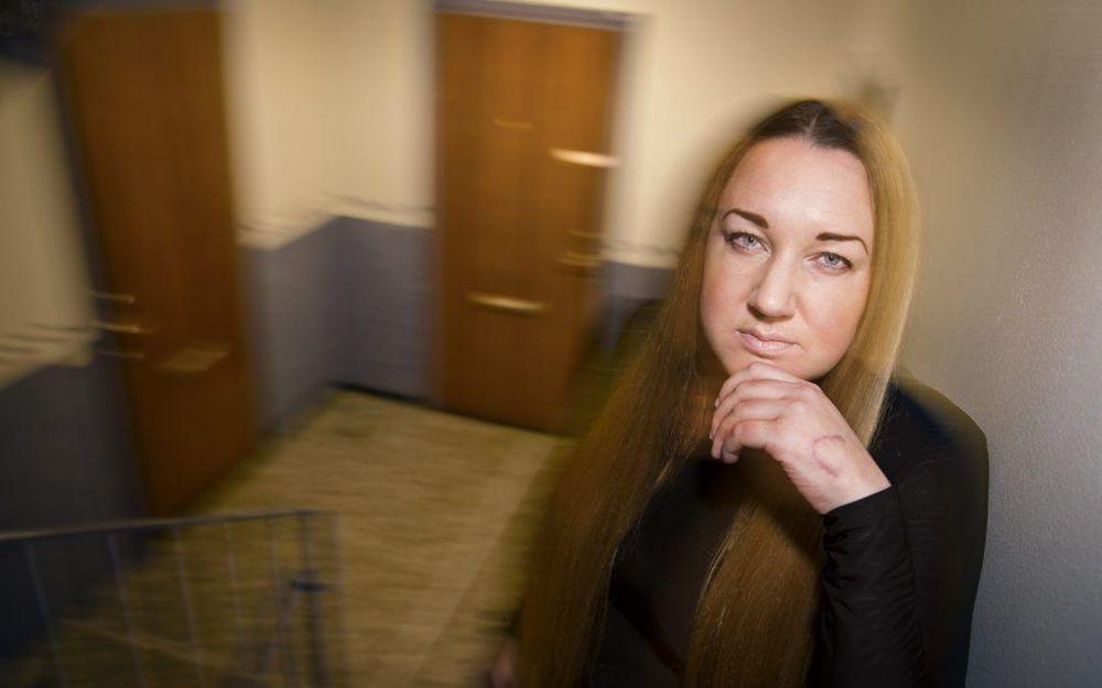 لماذا لا تستطيع شركات السكن إنهاء عقود المستأجرين المُزعجين في السويد؟