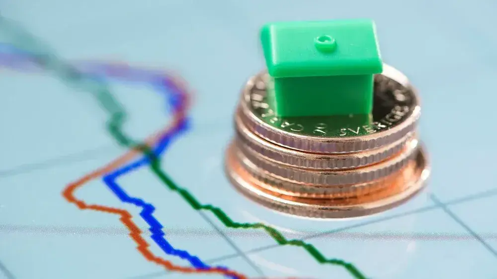بنك SEB يتوقع انخفاض أسعار المنازل بنسبة 20%
