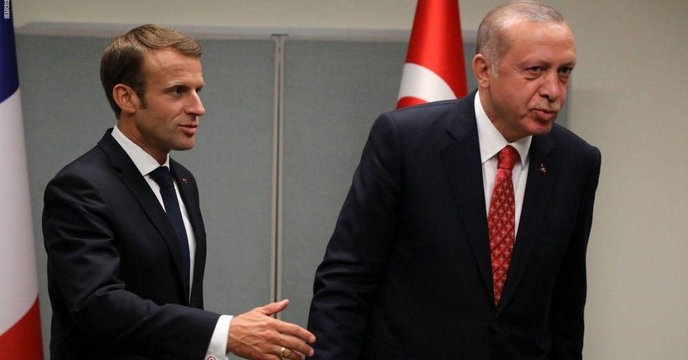 أردوغان يهاجم ماكرون مجددا: فقد صوابه.. وعليه الخضوع لاختبار طبي