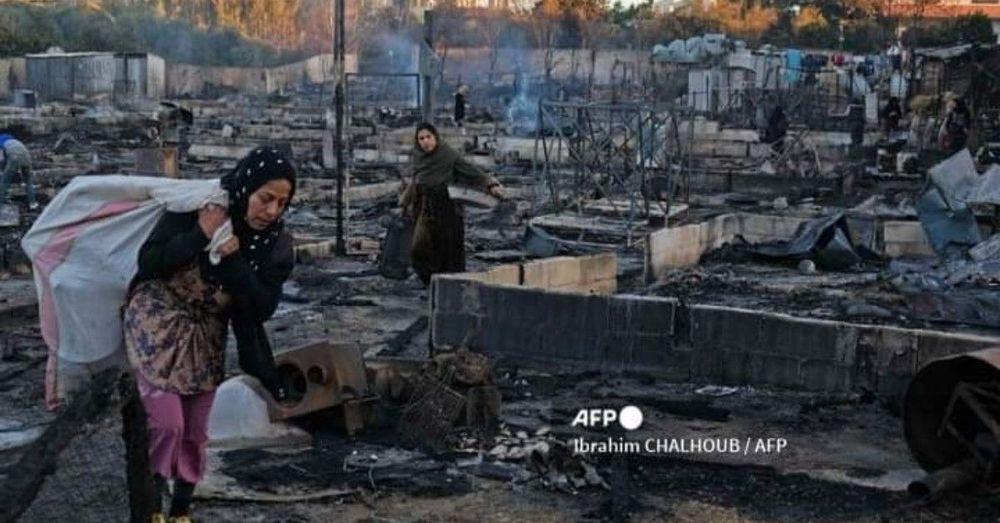 إحراق مخيم للاجئين السوريين في لبنان "إثر مشاجرة"