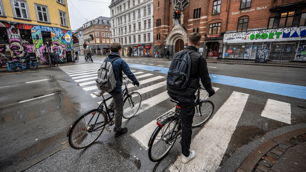  راكبي الدراجات في السوي