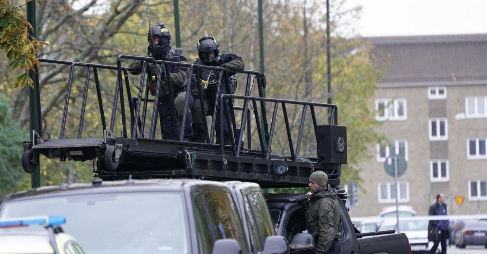 فرقة من الأمن الخاص تقتحم شقة في مالمو