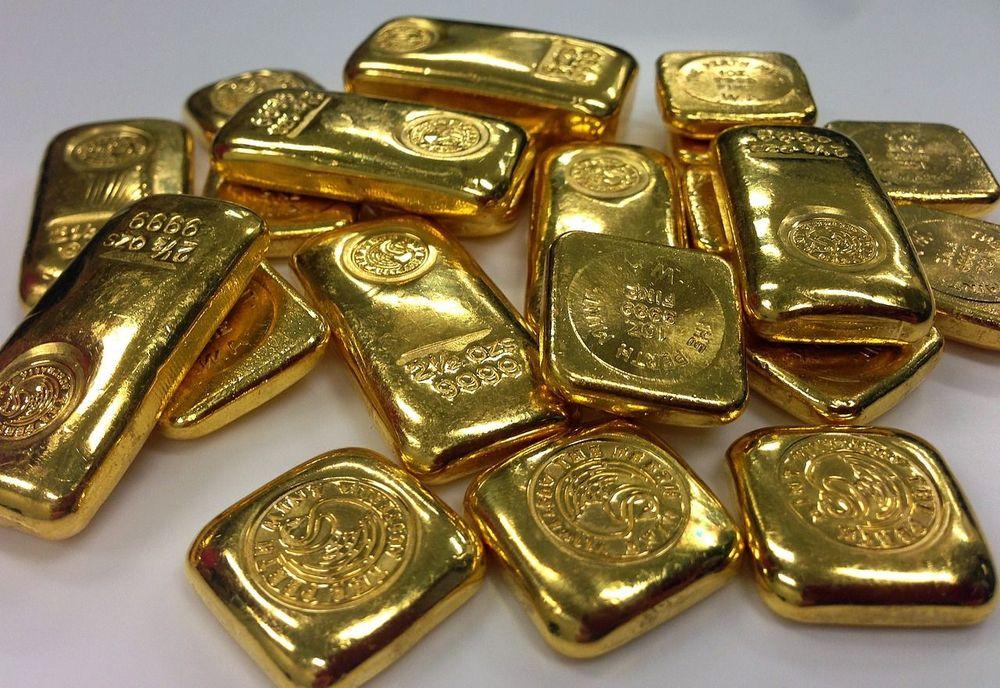 سعر الذهب يوم الاثنين بعد أن أعلن الرئيس الأميركي دونالد ترمب تمديد تعليق الرسوم