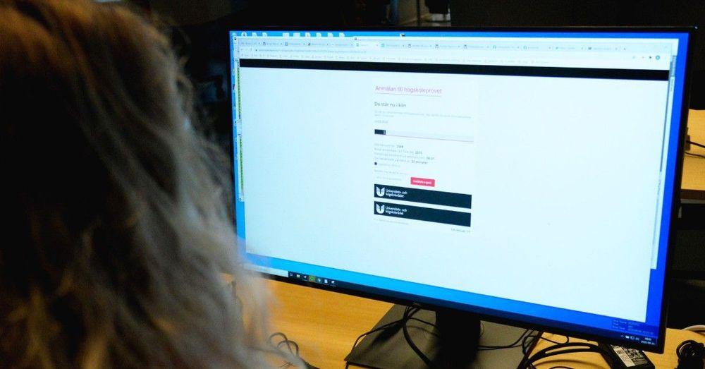 إقبال كبير على التسجيل لامتحان القبول بالجامعة