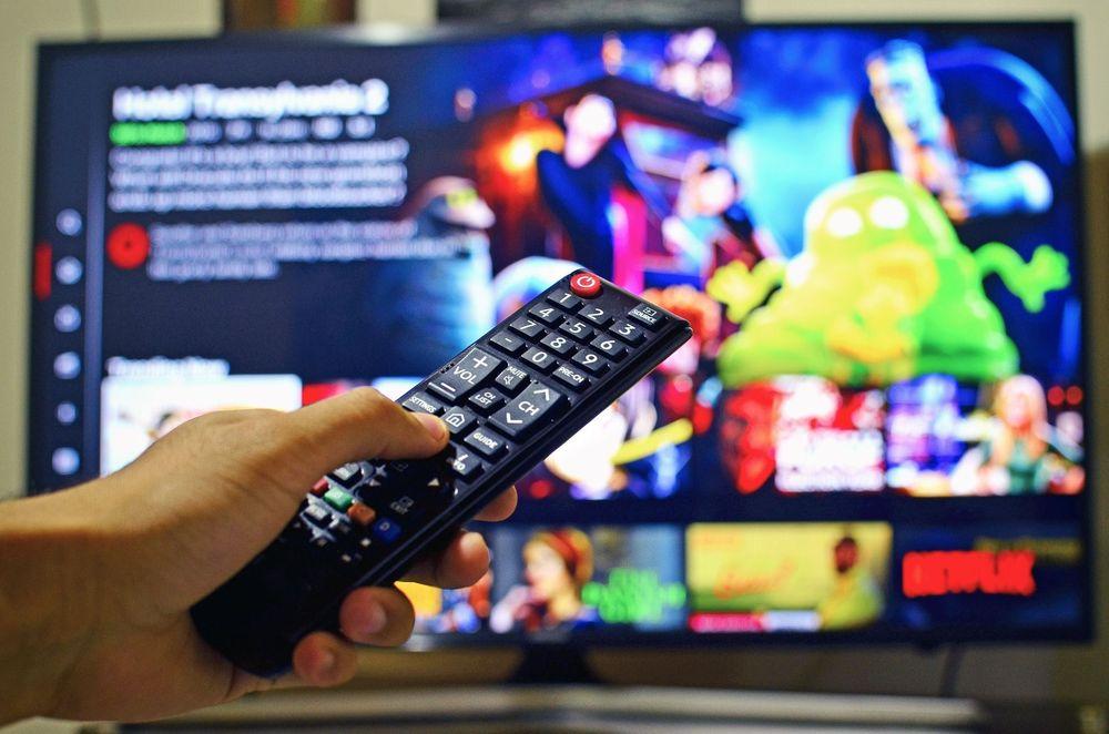 8 من أفضل الأفلام الرومانسية الموجودة على منصة نيتفلكس السويدية