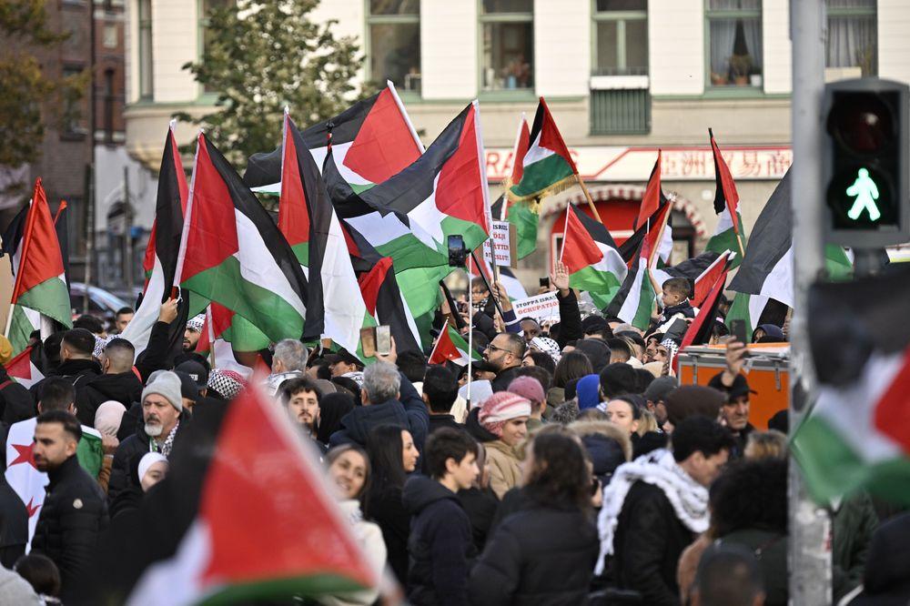 مظاهرات تدعم فلسطين في السويد