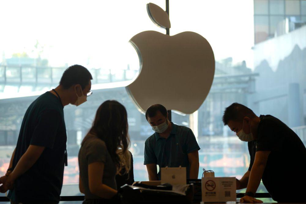 قد تتأخر نظارات AR من Apple حتى هذا العام؟