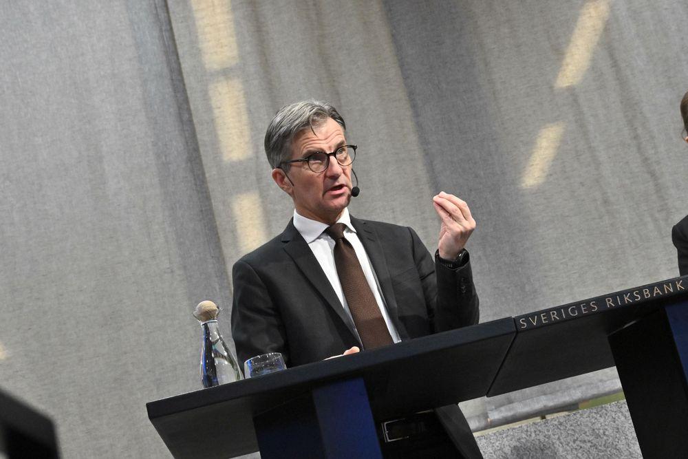 أعلن البنك المركزي السويدي 