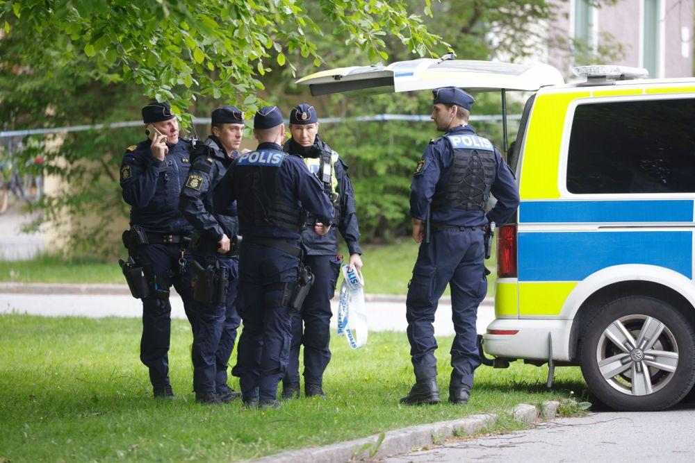 السلطات السويدية