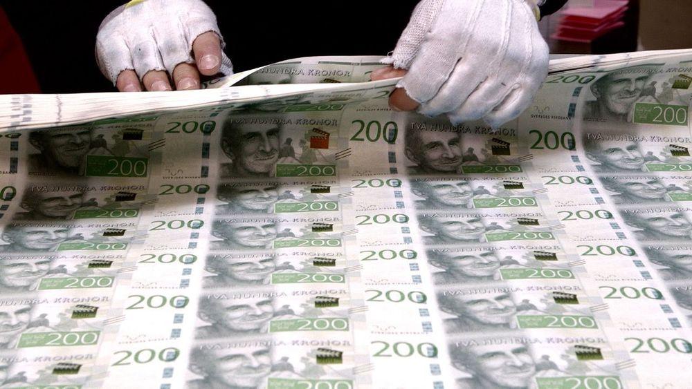 لم يكن الكرون السويدي أضعف مما هو عليه اليوم منذ 21 عاماً.. فإلى أين تتجه السويد؟