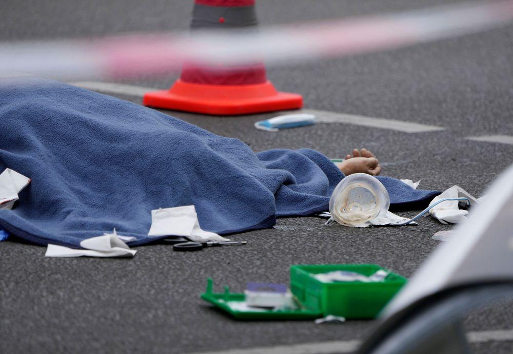 قتيل وحوالي 30 جريحاً جراء اقتحام سيارة لحشد في برلين
