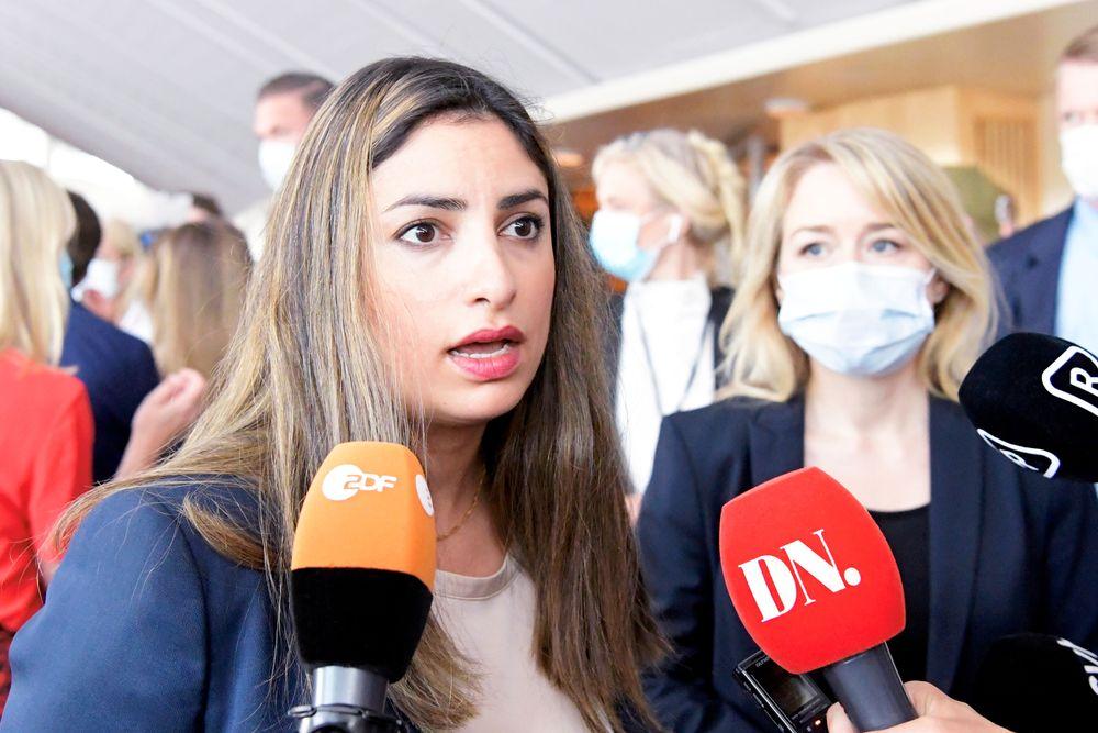 حزب اليسار يرحب بقرار آني لوف: لقد انتصرنا
