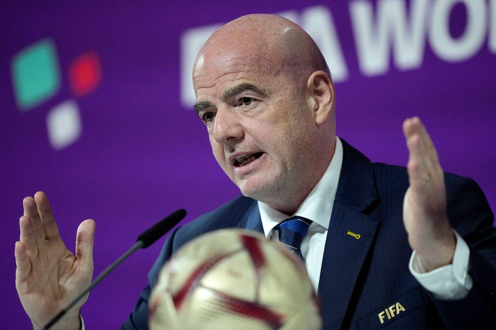 إنفانتينو يخطط لإقامة كأس العالم كل 3 سنوات

