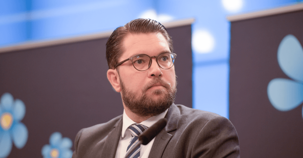جيمي أوكسون: إنها بمثابة إعلان حرب حول الهجرة