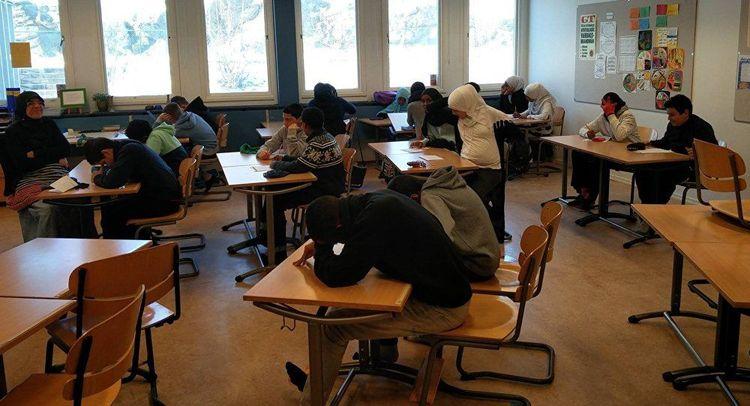 ما هي الهدية التي سيقدمها السويديون في عيد الميلاد