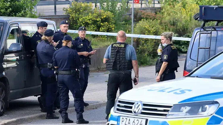  حادث سير يودي بحياة رجل في الثمانينات شمال ستوكهولم
