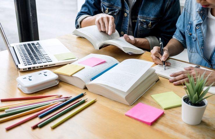 إليك 5 تقنيات ستساعدك على التفوق ورفع تحصيلك العلمي
