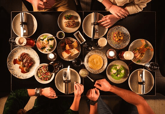 أفضل المطاعم العربية في يونشوبينغ لعام 2023 