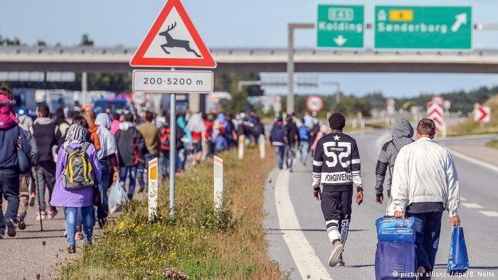 الدنمارك تقرر ترحيل طالبي اللجوء إلى رواندا رغم المعارضات والجدل

