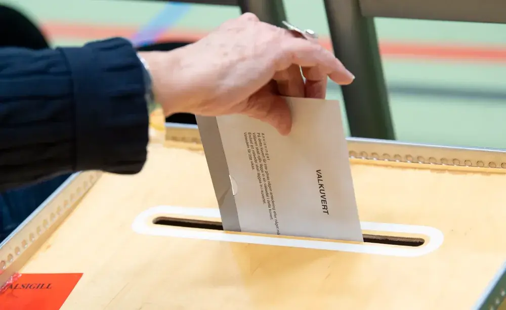 بدء التصويت المبكر في الانتخابات السويدية العامة 
