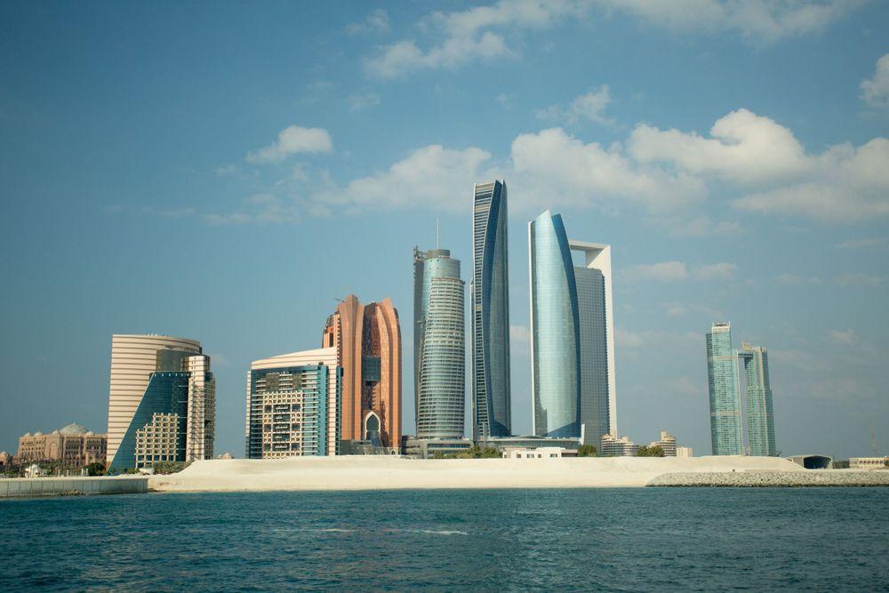بـ650 درهماً فقط: رسوم تأشيرة السياحة لـ5 سنوات في الإمارات