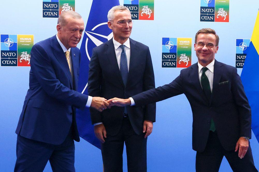 تصاعد التوتر بين السويد وتركيا قبيل قمة الناتو.. تفاصيل الاجتماع الحاسم بين كريسترسون وأردوغان
