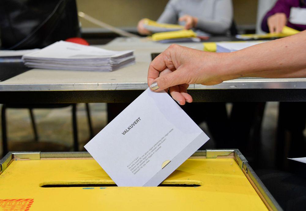 الانتخابات البرلمانية 2022: التعهدات التي قطعتها أكبر أربعة أحزاب سياسية في السويد
