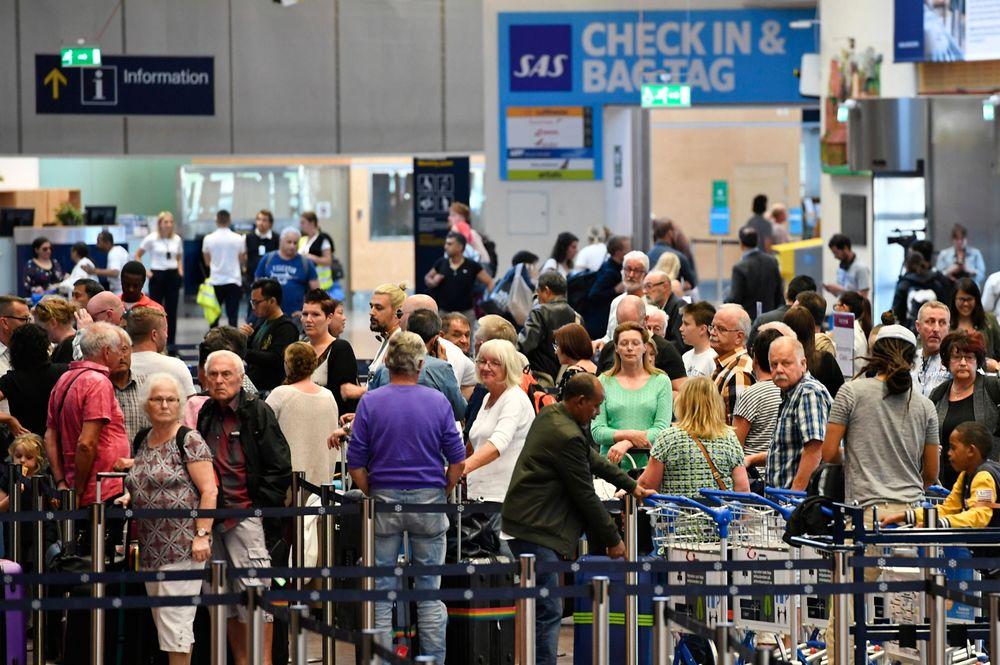 مطار سويدي على القائمة: الإضرابات ونقص العاملين يؤثران على مطارات أوروبا هذا الصيف!
