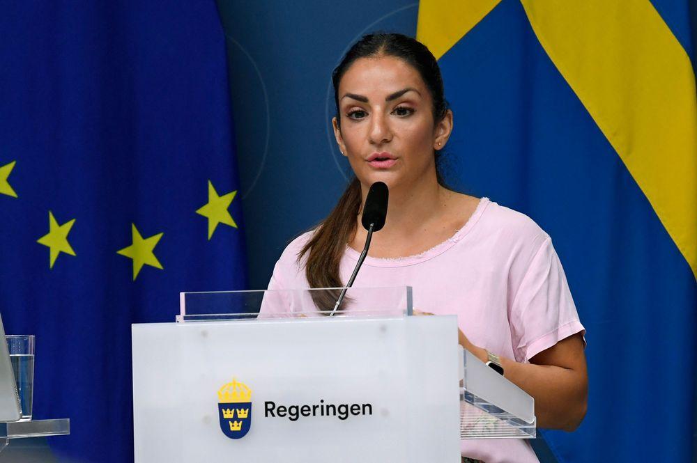 وزيرة الثقافة السويدية تعلق على الحادث المروع في مدينة الملاهي "غرونا لوند"

