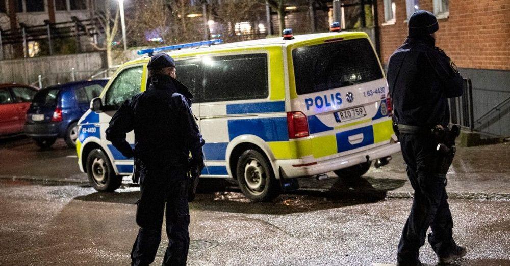 استطلاع: نحو نصف أفراد الشرطة السويدية يخططون لتغيير مهنتهم