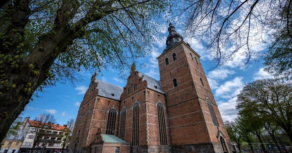 الكنيسة السويدية ستدق الأجراس ليلة رأس السنة تكريمًا لضحايا فيروس كورونا