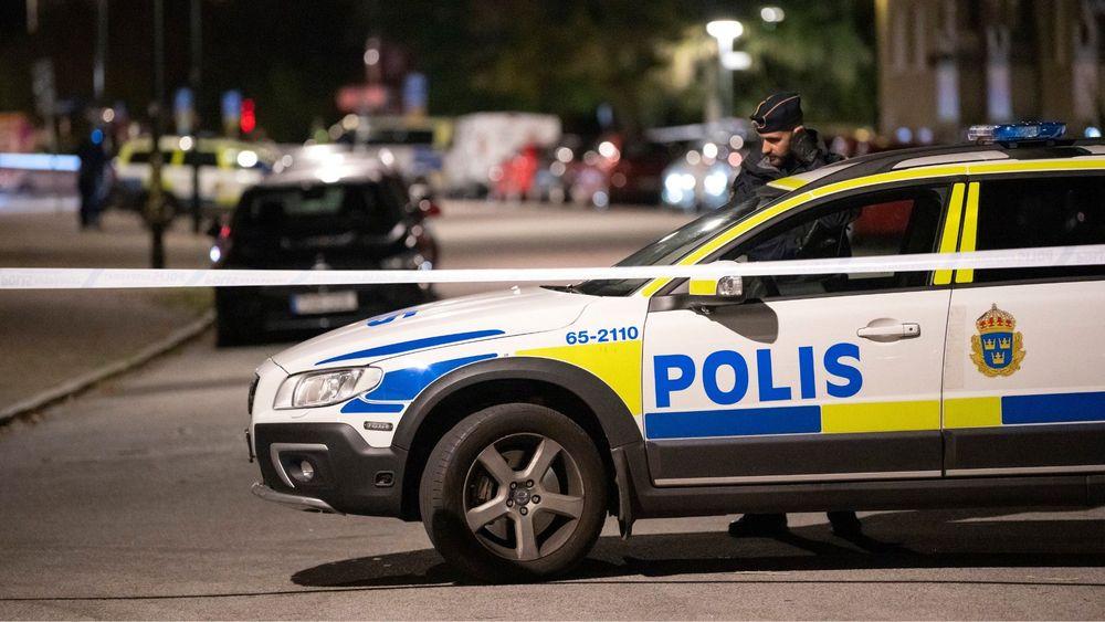 شجار مروع في بلدية سويدية يتسبب بمقتل رجل وإصابة آخر