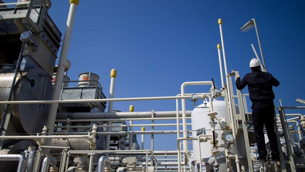 الاتحاد الأوروبي يطالب بتحديد سقف لأسعار الغاز الروسي
