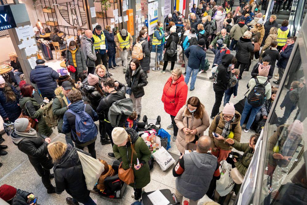 اللاجئون الأوكرانيون إلى السويد سيتلقون لقاح كوفيد 