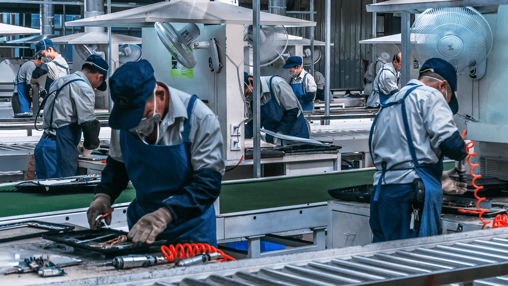 ألمانيا تبحث عن اليد العمالة في صناعاتها
