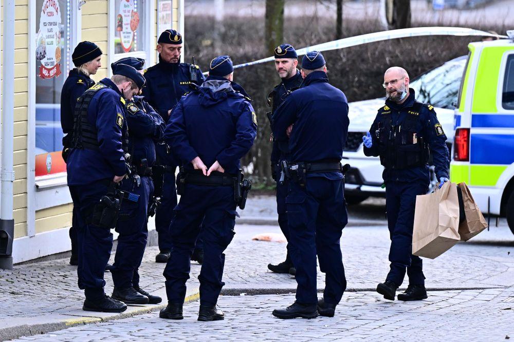 تخفيض متطلبات كلية الشرطة السويدية ومخاوف من خريجين غير مؤهلين