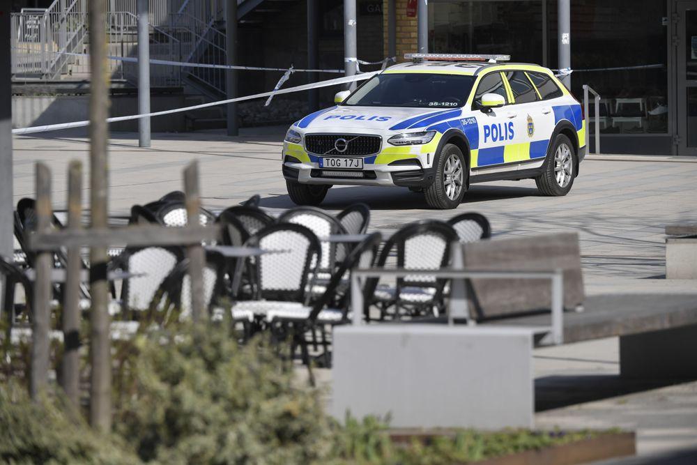 الشرطة تؤكد أن القتلى في أحد المنازل بشمال مقاطعة ستوكهولم هم من عائلة واحدة
