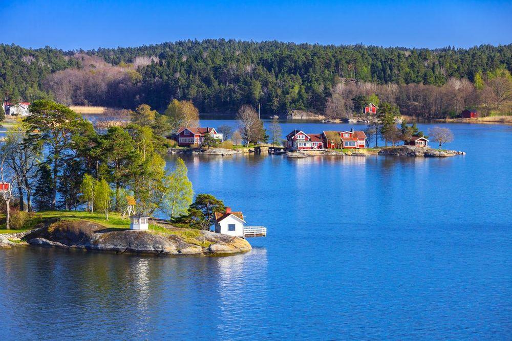 أفضل عشرة مواقع للتخييم في السويد