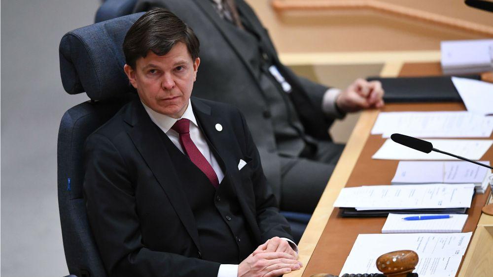 أندرسون تريد تجنّب "مخاطر" استلام ديمقراطيو السويد منصب رئاسة البرلمان
