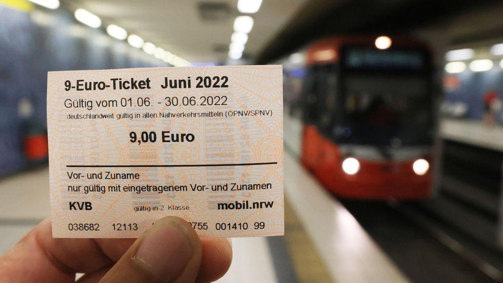"معقول وبسيط": حلول الحكومة الألمانية فيما يخص أسعار تذاكر القطارات

