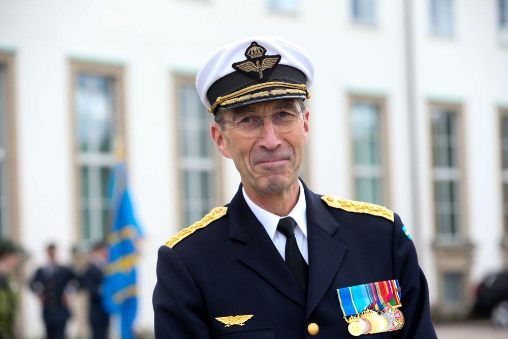 القائد العام للجيش السويدي: الوعود الأمريكية والبريطانية بالدعم غير واضحة المعنى