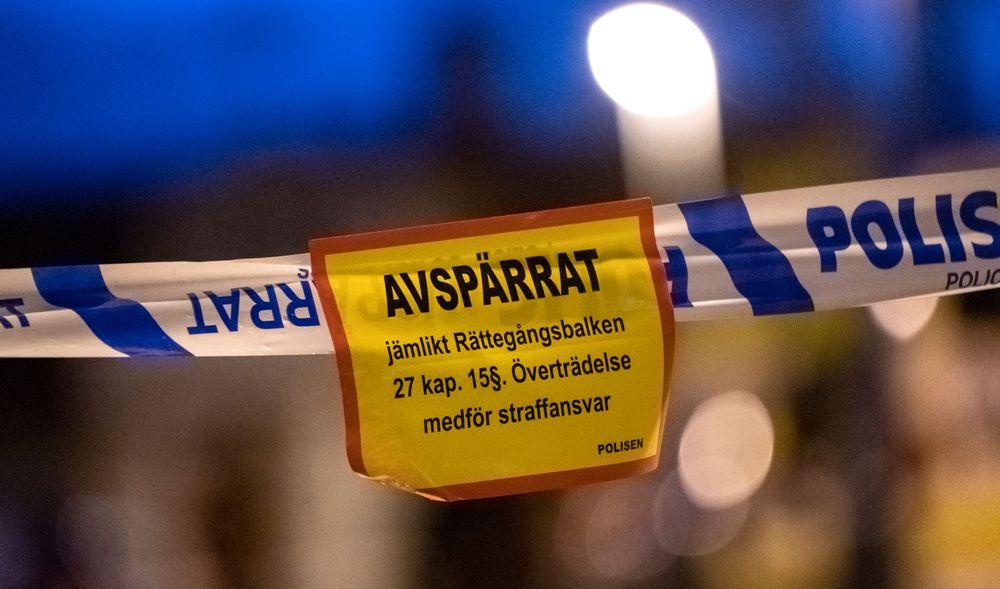 اشتباه بجريمة قتل بعد العثور على رجل متوفي خارج نُزُل في ستوكهولم
