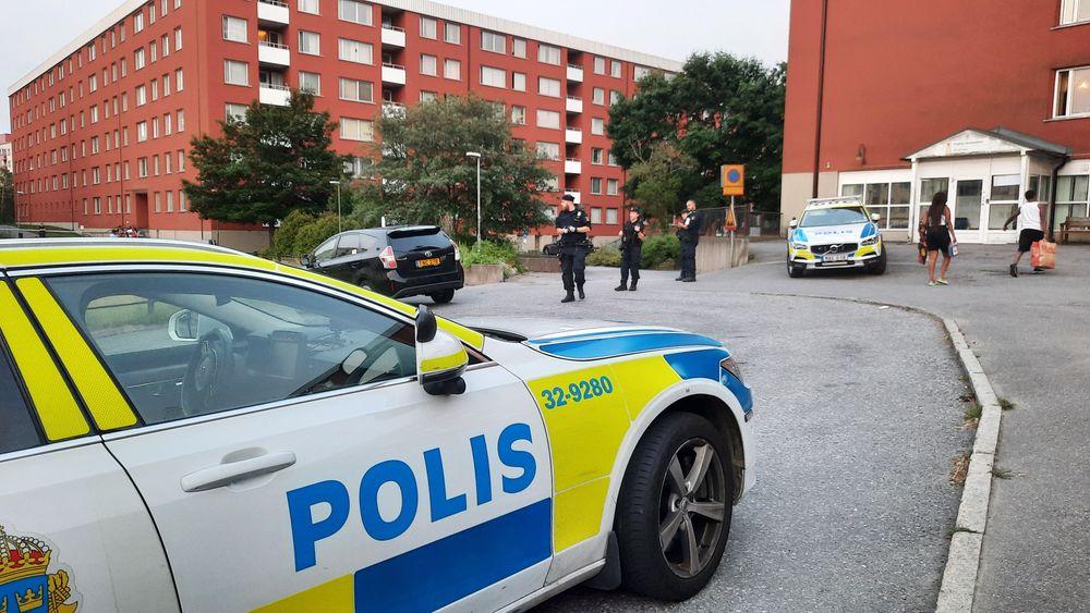 إصابة طفلين بأعيرة نارية بالقرب من ستوكهولم
