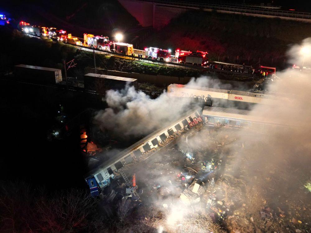 حادث تصادم قطار في اليونان