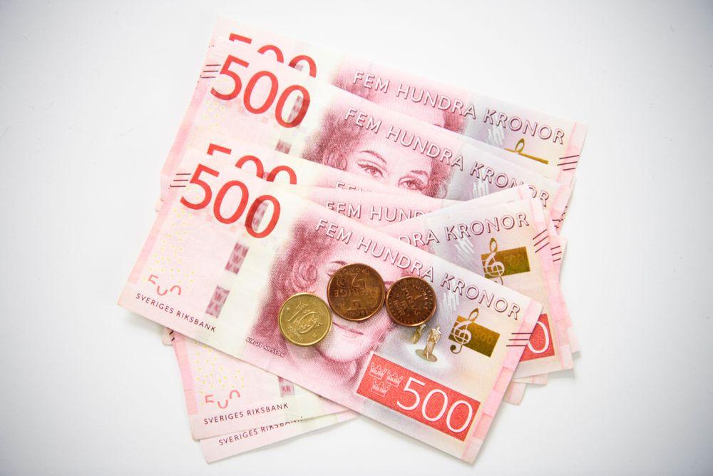 الحكومة تريد تشديد قواعد تصريف العملات في السويد
