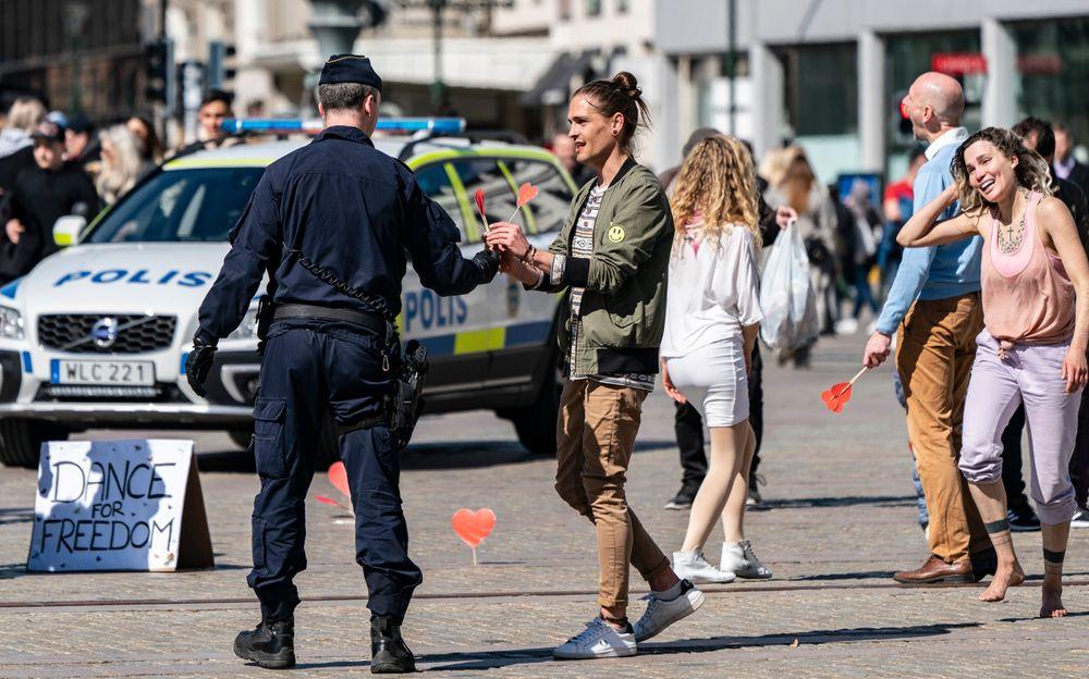 الشرطة السويدية تفرق عدة مظاهرات في مدينة مالمو
