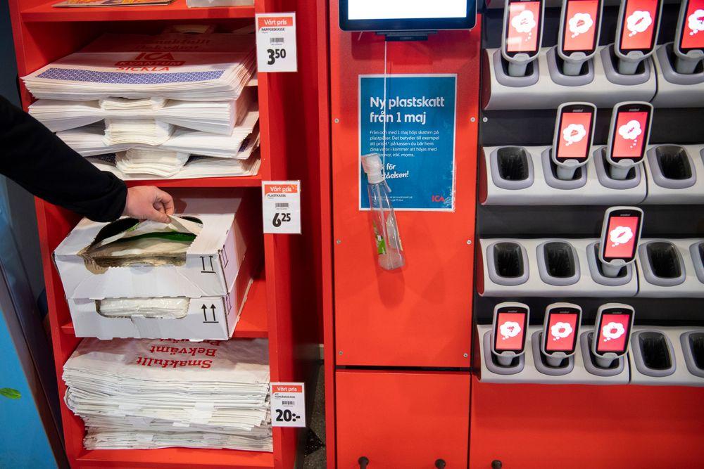 الأكياس البلاستيكية مرة أخرى: السويد تتجه لخفض الضرائب
