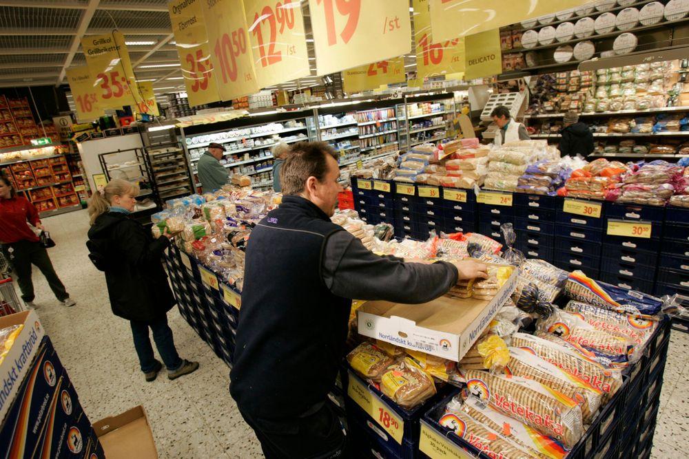 عمالقة متاجر الغذاء يبشّرون بالخير: ستشهد السويد انخفاضاً حادّاً بأسعار الأغذية

